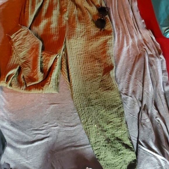 Olive Green jumper - Picture 4 of 6